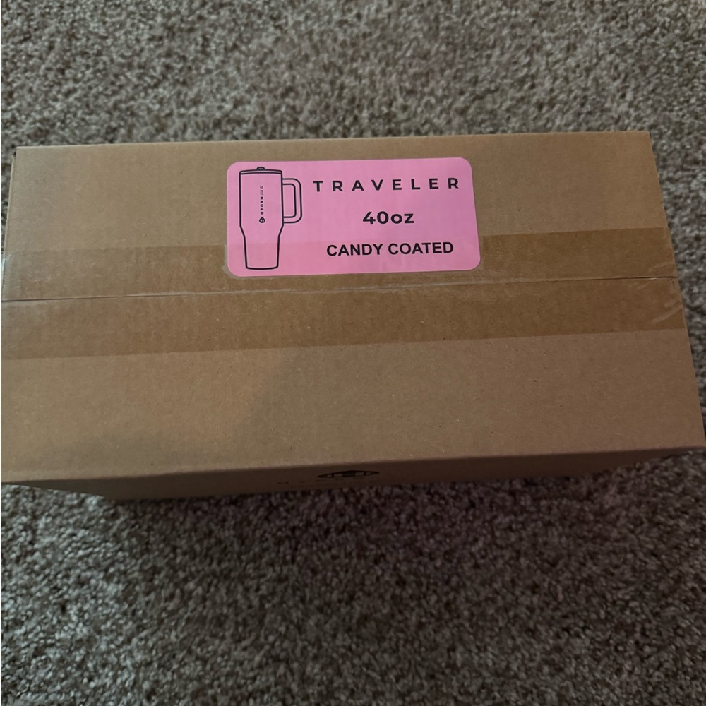 Hydrojug Candy Coated Traveler 40 oz - Picture 2 of 5